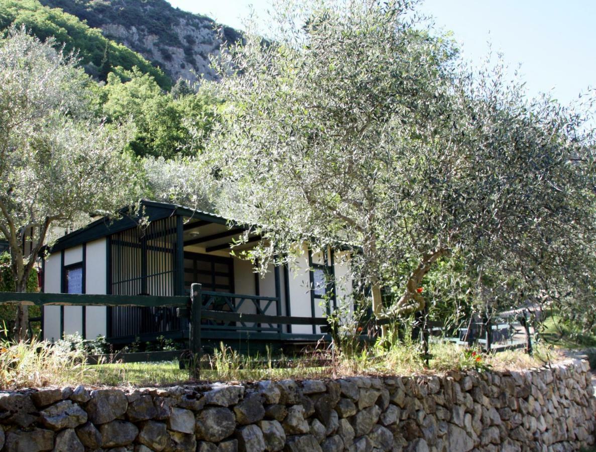 Camping Domaine Sainte Madeleine Sospel Buitenkant foto